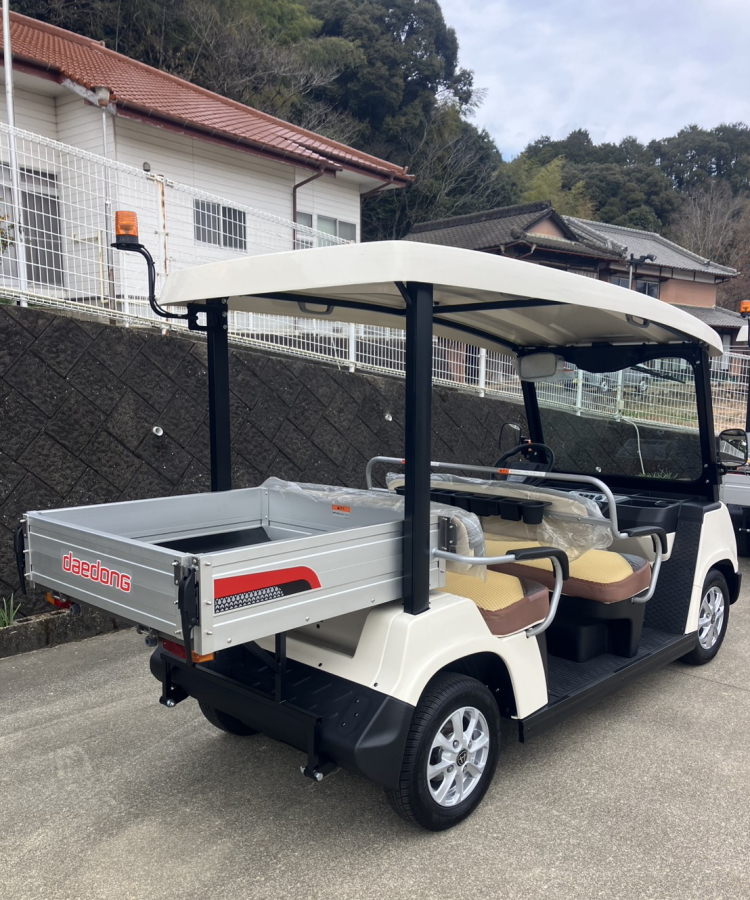 自走式5人乗リチウムバッテリーカート　【後部荷台付】